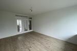 **FRISCH RENOVIERTE 3-ZIMMERWOHNUNG MIT BALKON** zimmer