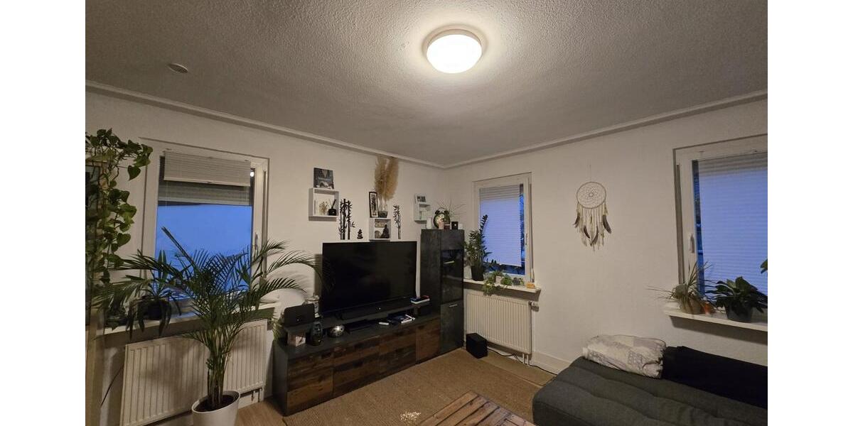 Erdgeschoßwohnung Metzingen - 3 Zimmer, 950&euro; | Angebot:23411741