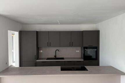 Haus Harsewinkel - 3 Zimmer, 140 m&sup2;, 1.350&euro; | Angebot:26561718