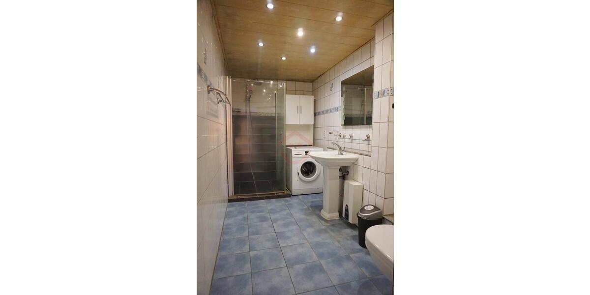 Etagenwohnung Gießen - 4 Zimmer, 118 m&sup2;, 1.400&euro; | Angebot:25419668