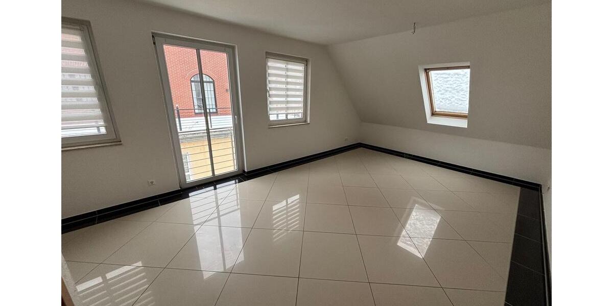 Dachgeschoßwohnung Bernburg (Saale) - 2 Zimmer, 49 m&sup2;, 575&euro; | Angebot:24805943