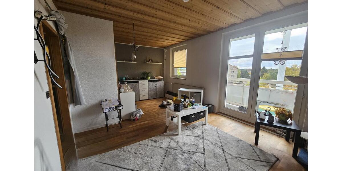 Lugau * 3 Zimmer * Einbauküche * Balkon * 01.01.2026 3 zimmer