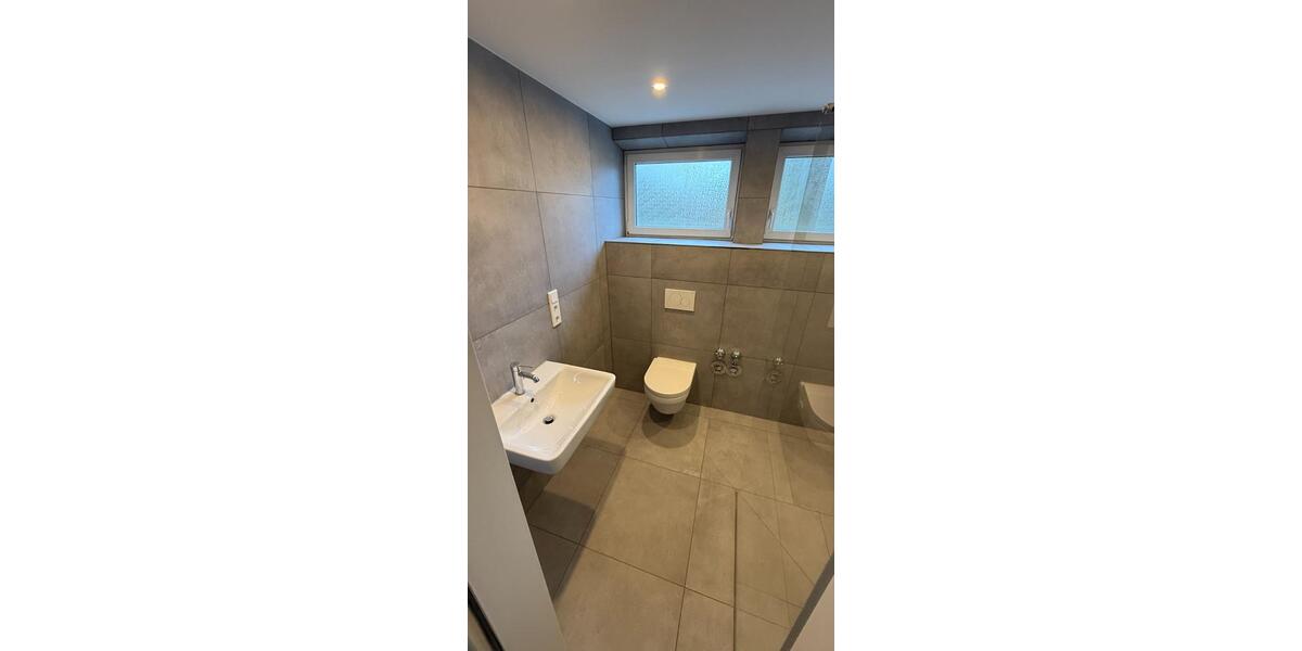 Einliegerwohnung mit separatem Eingang in ruhiger Lage 2 zimmer