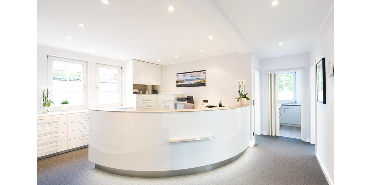 Praxisräume Friseursalon Physiotherapie Apotheke etc. zimmer