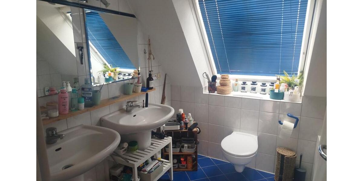 Wohnen auf Zeit Friedrichshafen - 2 Zimmer, 130 m&sup2;, 550&euro; | Angebot:26257792