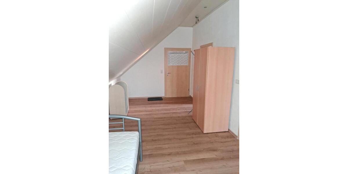 1 Raum Wohnung für Wochenendheimfahrer 1 zimmer