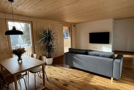 Wohnung Vilsbiburg - 4 Zimmer, 102 m&sup2;, 1.310&euro; | Angebot:24790373