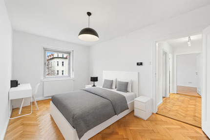 Ab sofort: *NEUGRÜNDUNG* Frisch sanierte 2er WG möbliert 2 zimmer