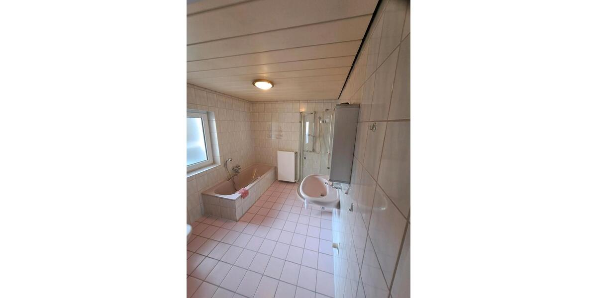 Erdgeschoßwohnung Siegen Eiserfeld - 2 Zimmer, 65 m&sup2;, 860&euro; | Angebot:19487032