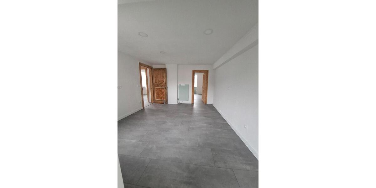 Einfamilienhaus in Saffig Altbau trifft Moderne 4.5 zimmer