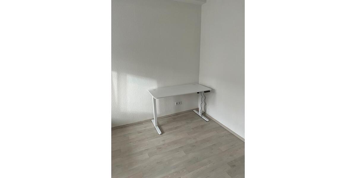 Wohnen auf Zeit Köln Mülheim - 1 Zimmer, 15 m&sup2;, 595&euro; | Angebot:24856974
