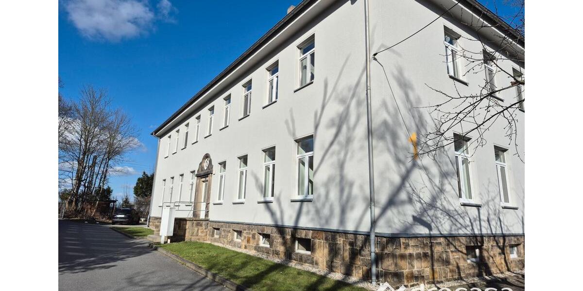 Etagenwohnung Arnsdorf - 1 Zimmer, 32 m&sup2;, 260&euro; | Angebot:25989860