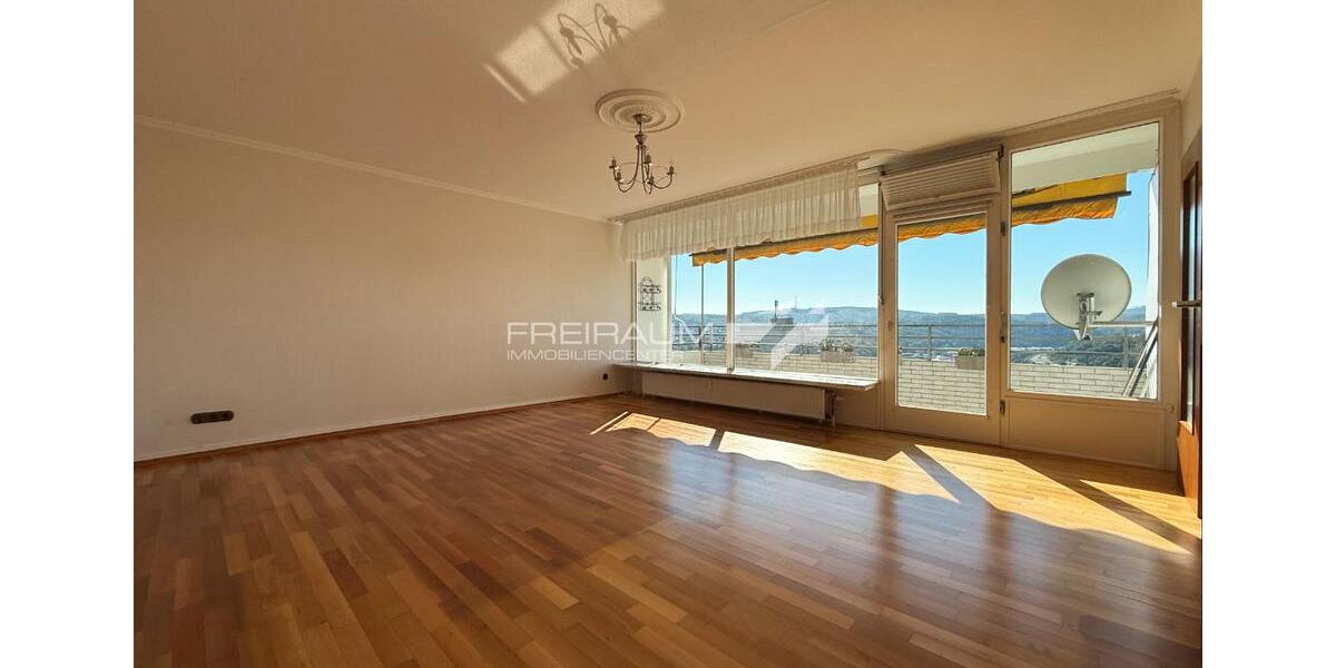 FREIRAUM4 +++ Geräumige 3-ZKB-Wohnung mit Garage und Balkon ! 3 zimmer