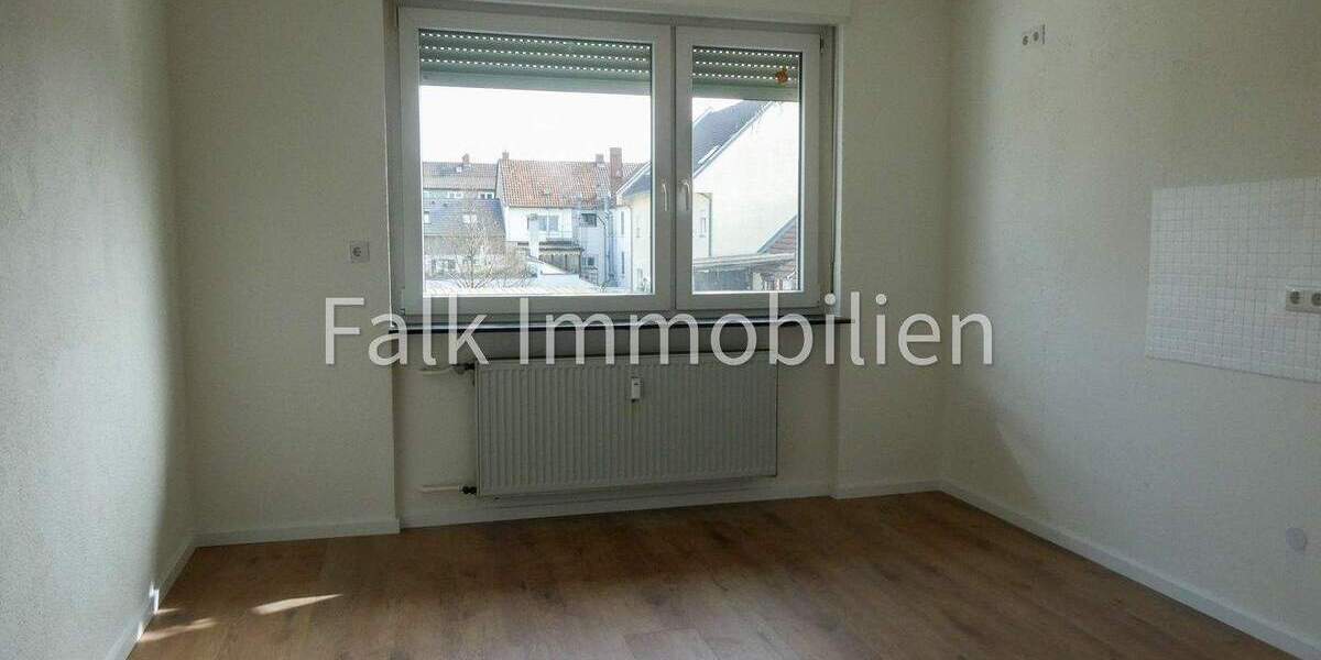 Etagenwohnung Mannheim Neckarau - 3 Zimmer, 84 m&sup2;, 990&euro; | Angebot:25746219