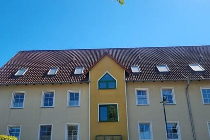 Wohnung Halberstadt - 2 Zimmer, 55 m&sup2;, 300&euro; | Angebot:23768307