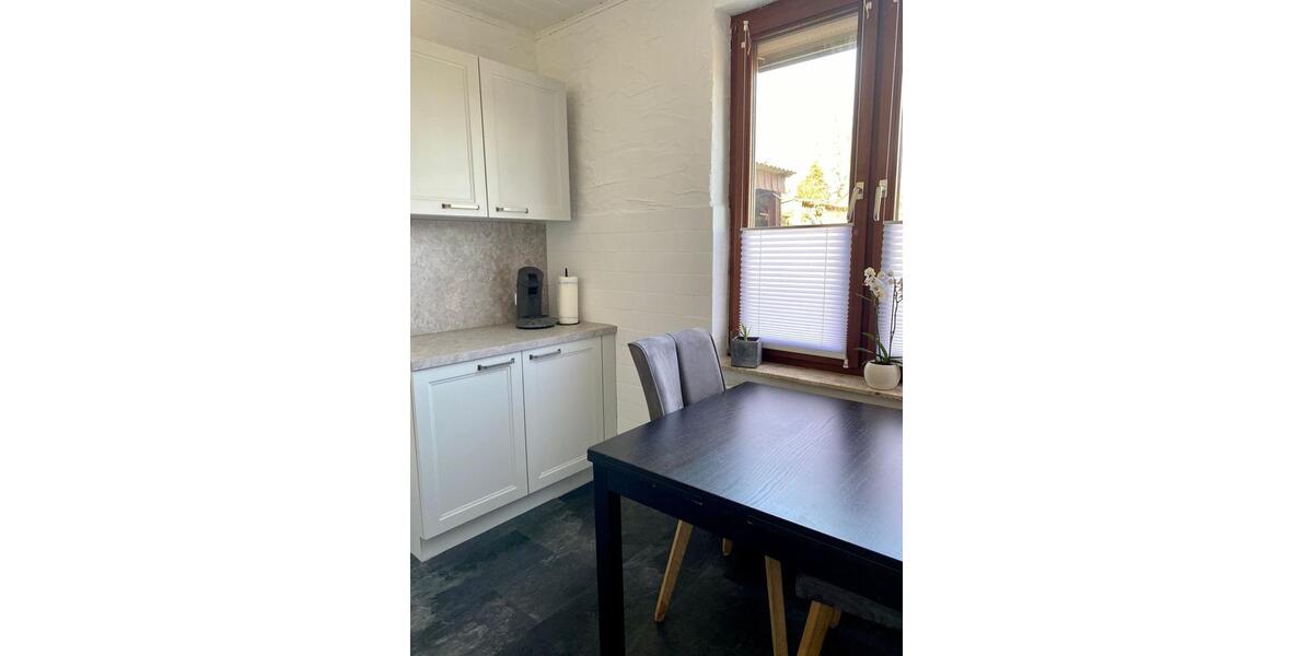 Dachgeschoßwohnung Wesselburen - 3 Zimmer, 70 m&sup2;, 820&euro; | Angebot:26023632