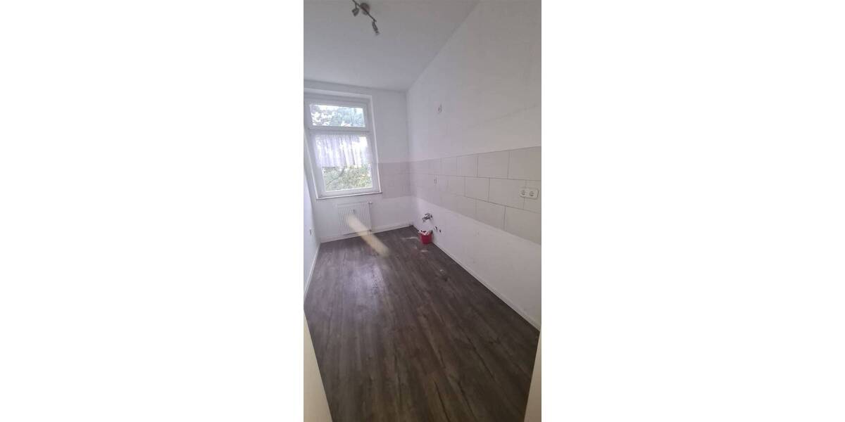 Etagenwohnung Gelsenkirchen Rotthausen - 3 Zimmer, 65 m&sup2;, 370&euro; | Angebot:24037688