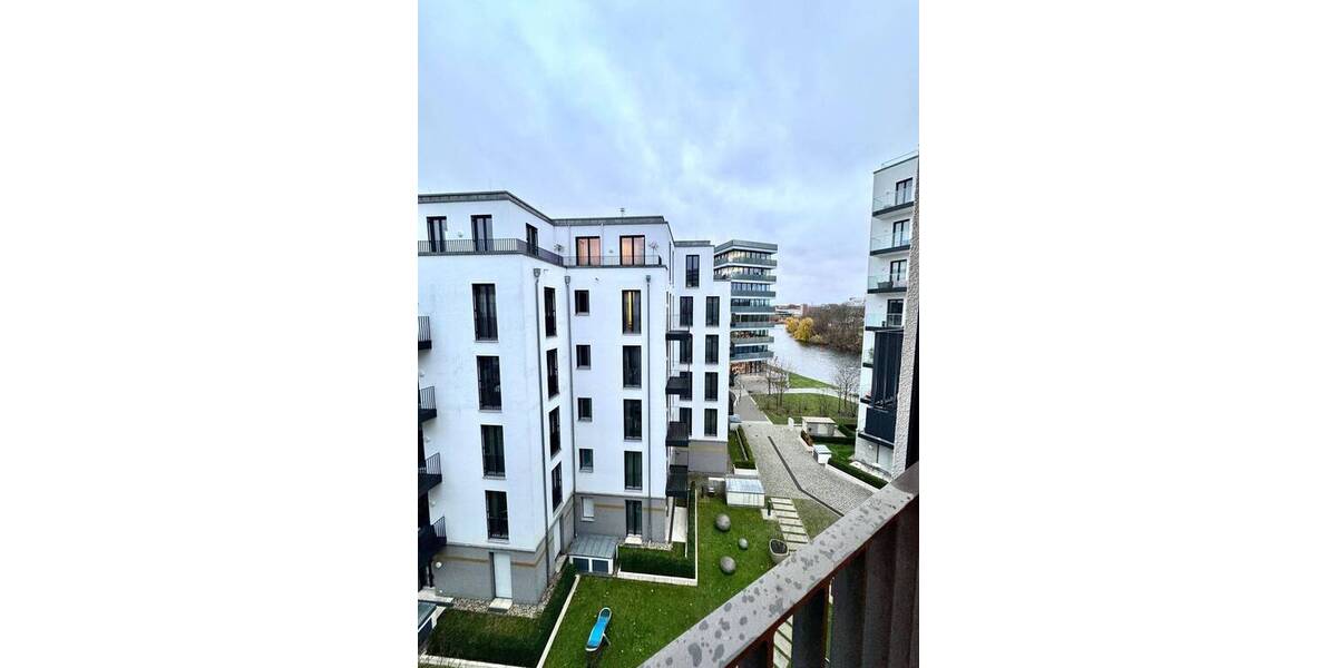Etagenwohnung Berlin Charlottenburg - 3 Zimmer, 96 m&sup2;, 1.995&euro; | Angebot:26629299