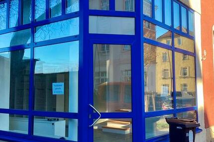 Attraktive Gewerbefläche in verkehrsgünstiger Lage zimmer