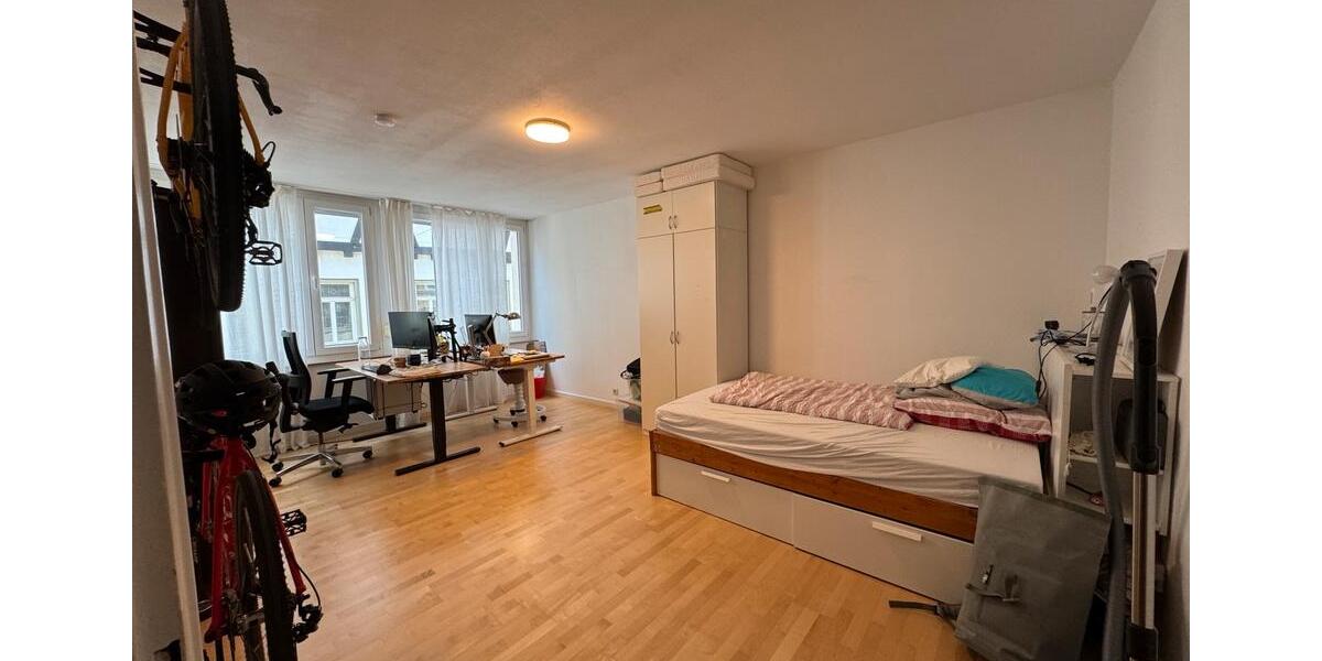 Wohnen auf Zeit Esslingen am Neckar - 3 Zimmer, 100 m&sup2;, 1.650&euro; | Angebot:26502060