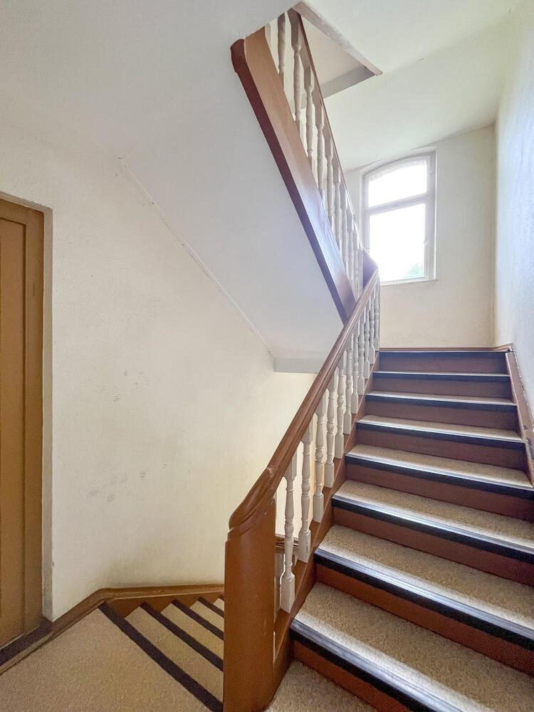 Frisch renovierte Wohnung in charmantem Altbau!