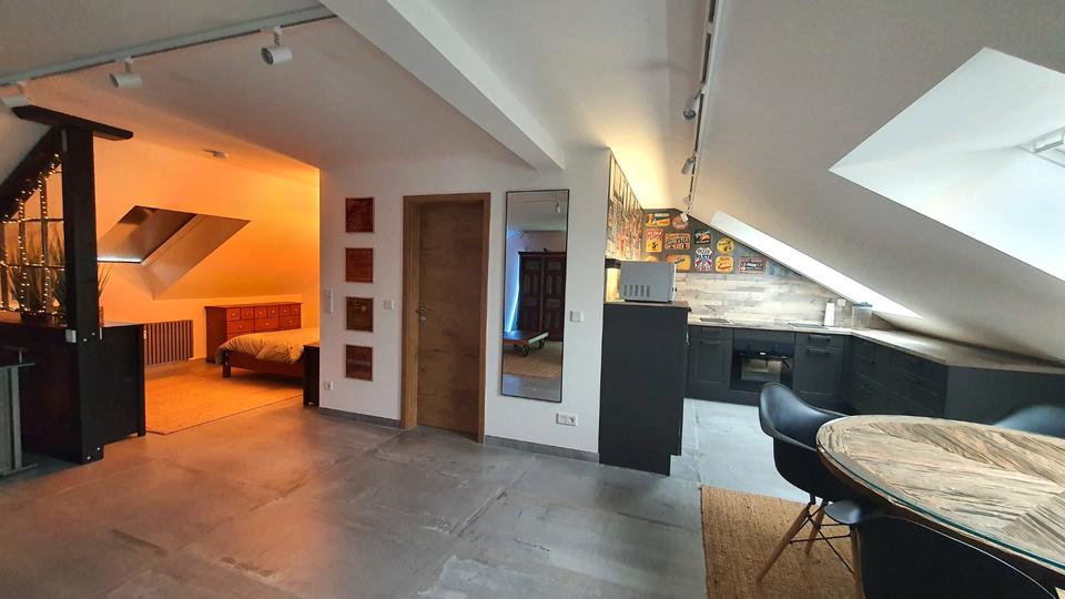 Etagenwohnung Langenfeld (Rheinland) - 1 Zimmer, 1.300&euro; | Angebot:26442840