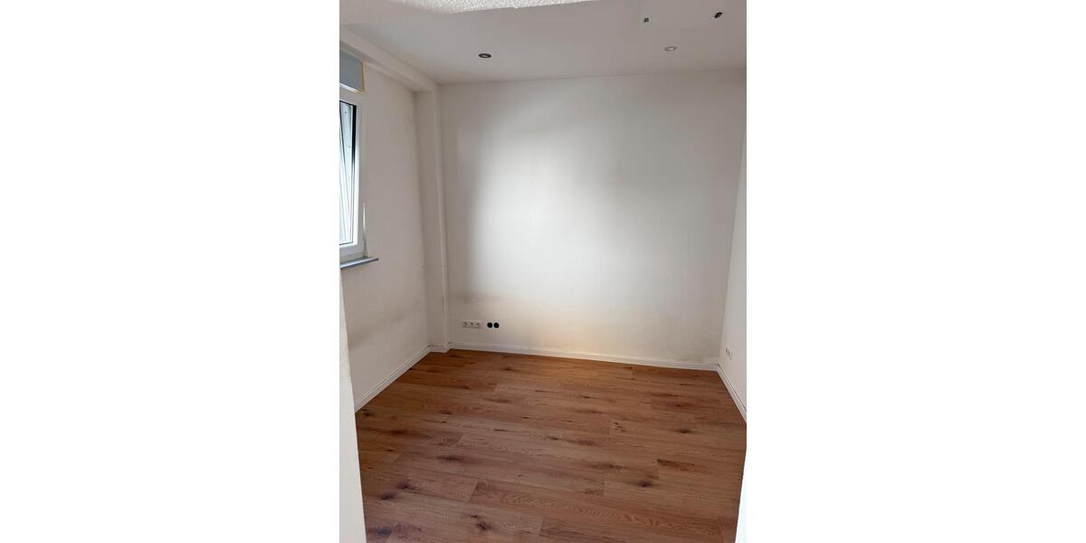 Etagenwohnung Bad Breisig - 2 Zimmer, 21 m&sup2;, 420&euro; | Angebot:26049676