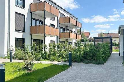 Wohnung Roth - 4 Zimmer, 98 m&sup2;, 1.250&euro; | Angebot:24904611