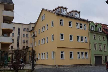 3 Schlafzimmer und ein großer Wohn-Essbereich! Frei ab sofort! 4 zimmer