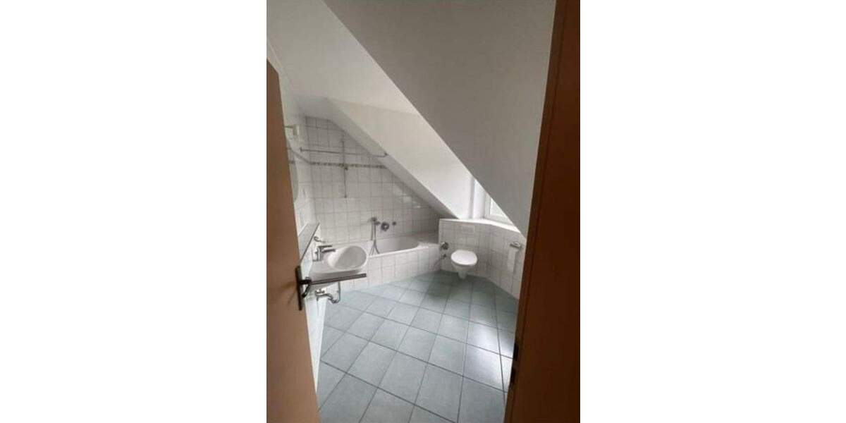 Etagenwohnung Hünfeld - 2 Zimmer, 48 m&sup2;, 490&euro; | Angebot:26542869