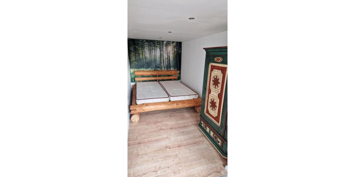 Helle, möblierte 2-Zimmer-Wohnung mit Garten & Parkplatz (65 m²) 2 zimmer