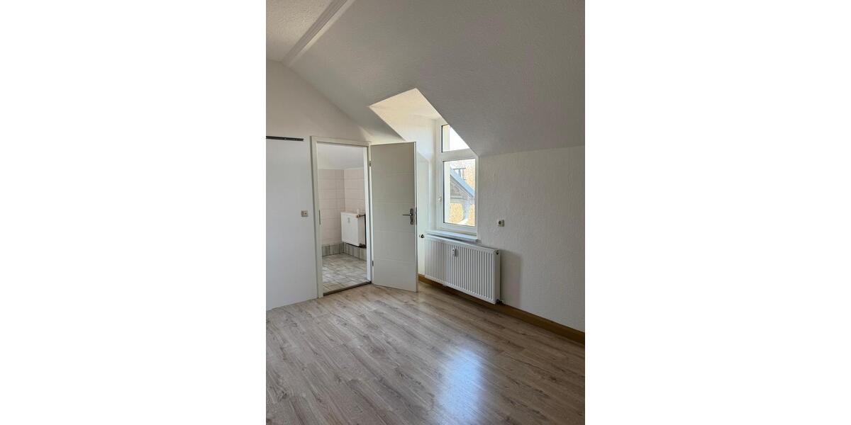 Etagenwohnung Coswig - 5 Zimmer, 109 m&sup2;, 873&euro; | Angebot:26704625