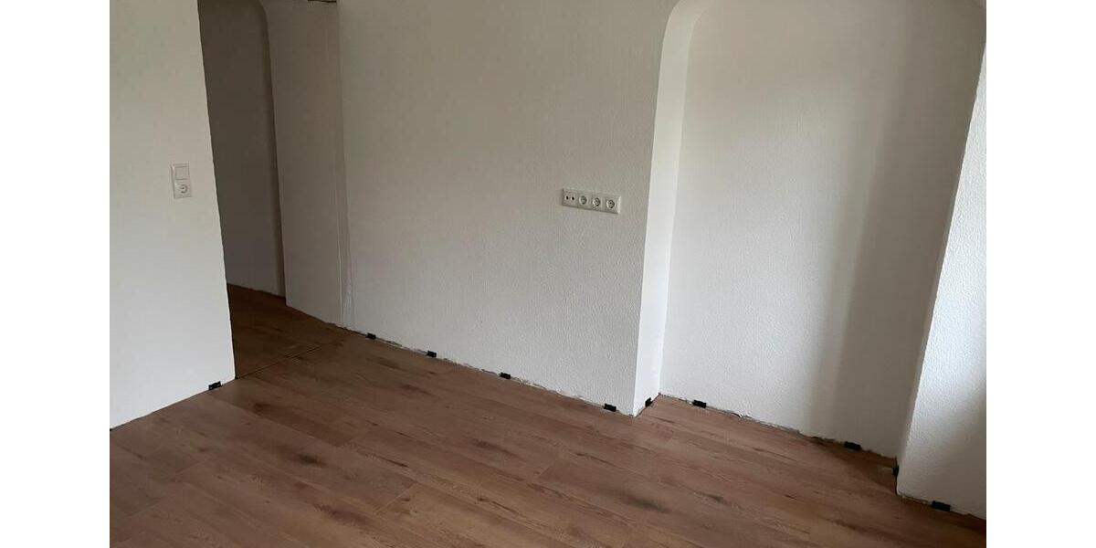 Erdgeschoßwohnung Lößnitz - 2 Zimmer, 47 m&sup2;, 305&euro; | Angebot:26588869