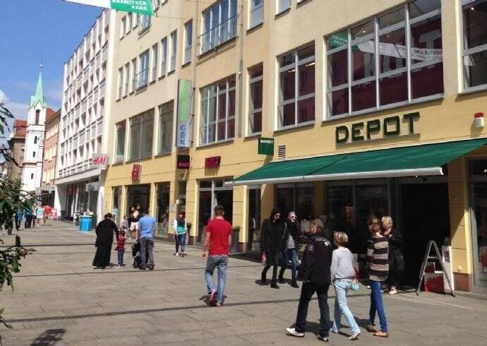 Ihre Lagerbox im Zentrum!