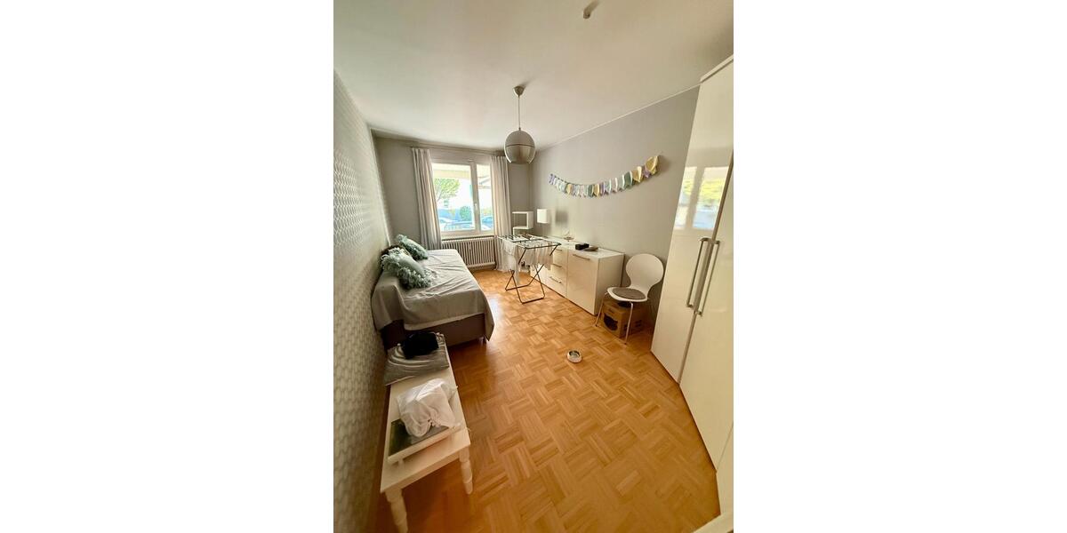 Wohnen auf Zeit Karlsruhe Beiertheim-Bulach - 4 Zimmer, 107 m&sup2;, 2.400&euro; | Angebot:26237687