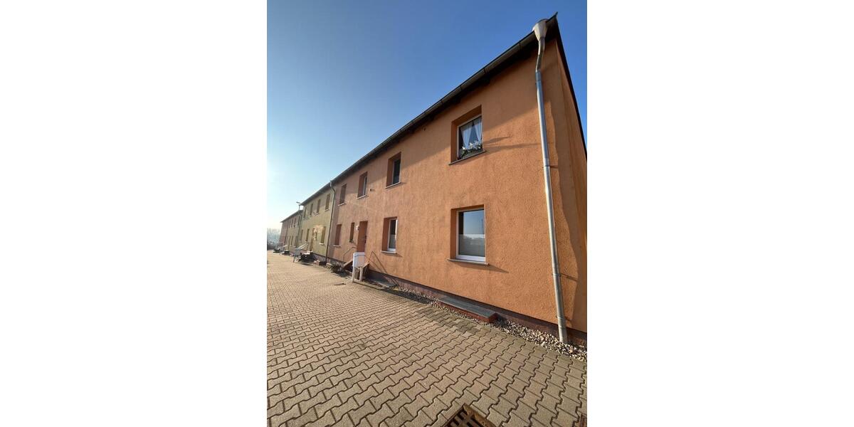 Etagenwohnung Tangermünde - 1 Zimmer, 38 m&sup2;, 307&euro; | Angebot:26384911