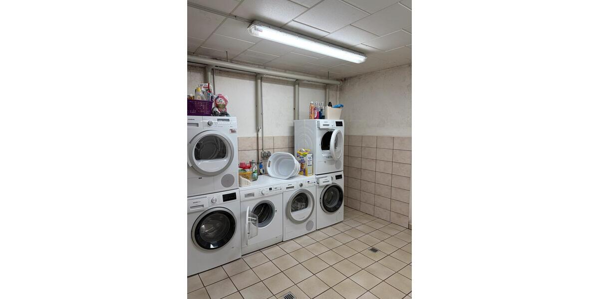 Dachgeschoßwohnung Suhl - 3 Zimmer, 74 m&sup2;, 592&euro; | Angebot:26432697