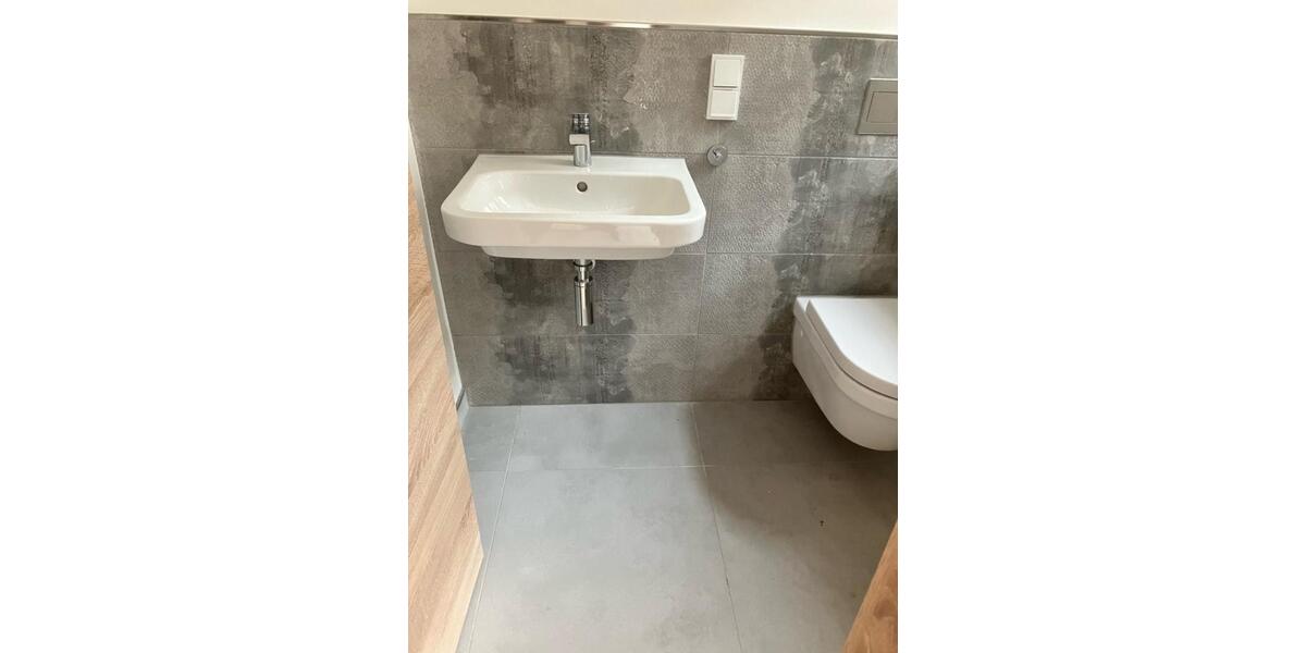 Etagenwohnung Zschopau - 4 Zimmer, 95 m&sup2;, 997&euro; | Angebot:24685304