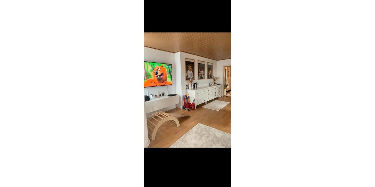 Dachgeschoßwohnung Lage - 3 Zimmer, 72 m&sup2;, 977&euro; | Angebot:24671219