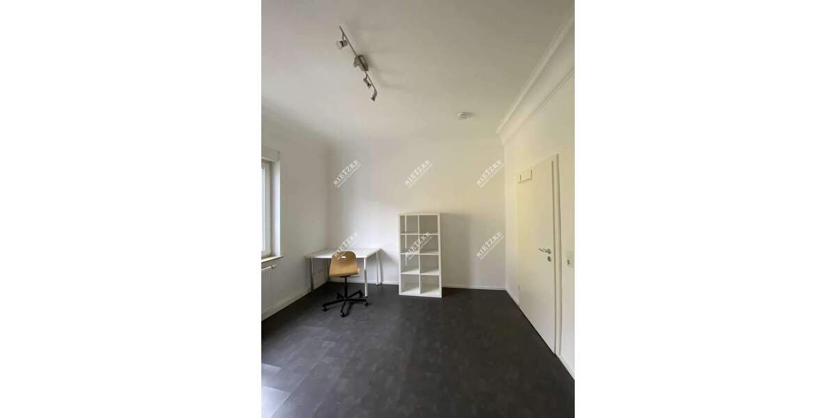 Etagenwohnung Stuttgart Obertürkheim - 4 Zimmer, 115 m&sup2;, 1.380&euro; | Angebot:25726385