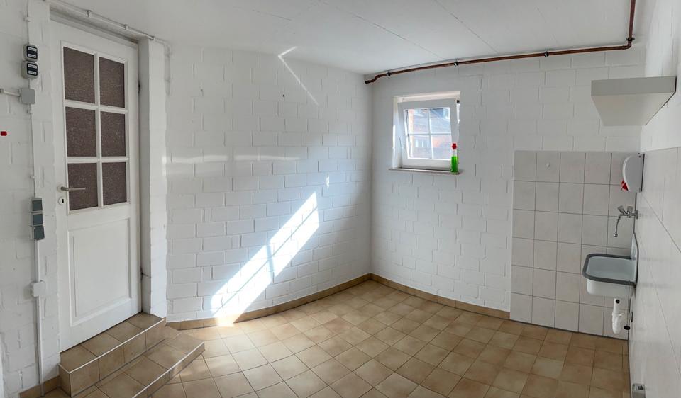 Erdgeschoßwohnung Lütjenburg - 3 Zimmer, 102 m&sup2;, 1.100&euro; | Angebot:25963517
