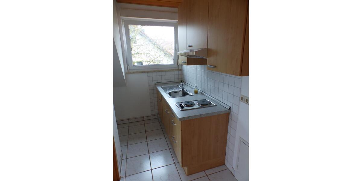 Dachgeschoßwohnung Bönnigheim - 1 Zimmer, 32 m&sup2;, 350&euro; | Angebot:24787155