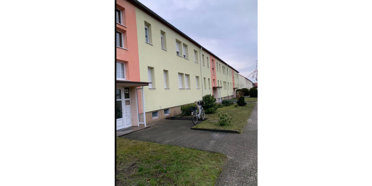 Etagenwohnung Ruhland - 3 Zimmer, 55 m&sup2;, 385&euro; | Angebot:24386009