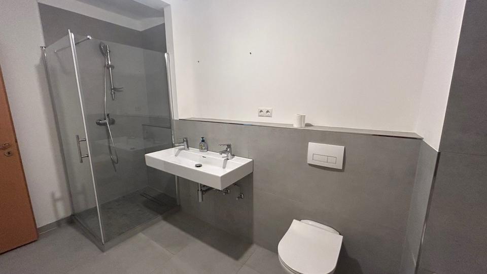 Reihenhaus Bonn Lannesdorf - 4 Zimmer, 135 m&sup2;, 1.700&euro; | Angebot:24706850