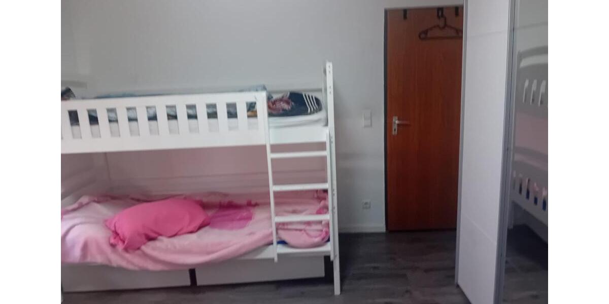 Etagenwohnung Friedrichshafen - 3 Zimmer, 80 m&sup2;, 1.300&euro; | Angebot:26321283