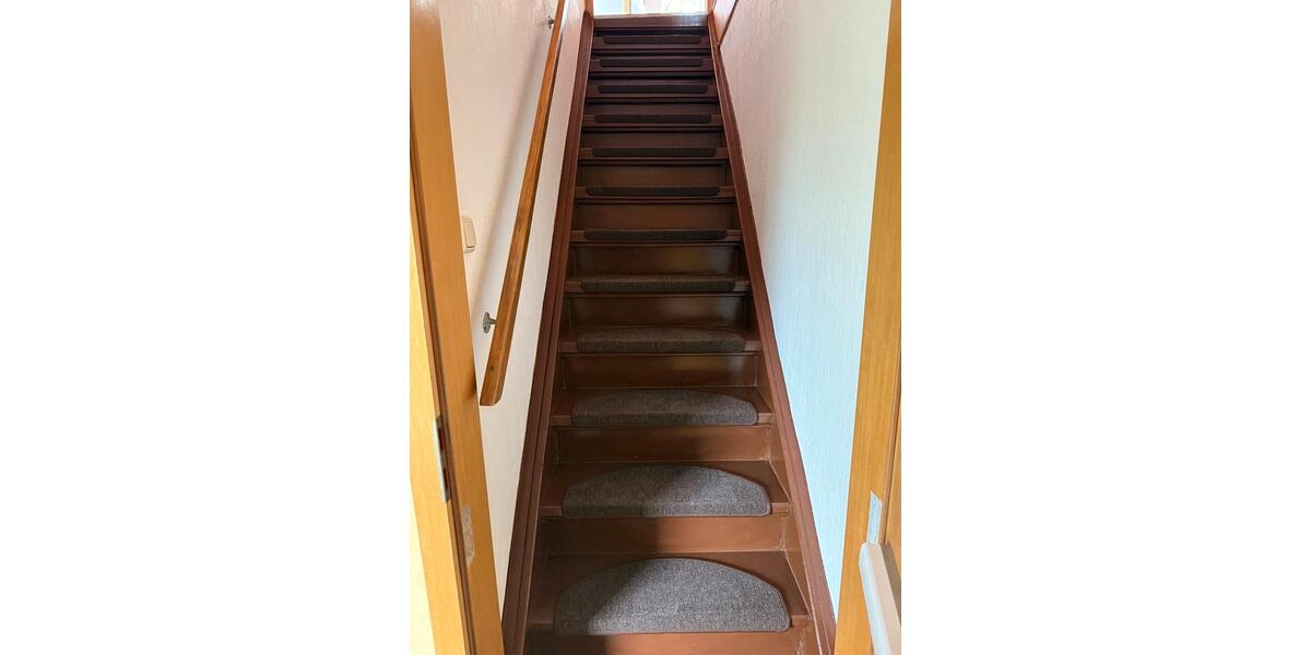 Dachgeschoßwohnung Lindhorst - 3.5 Zimmer, 102 m&sup2;, 850&euro; | Angebot:26582753