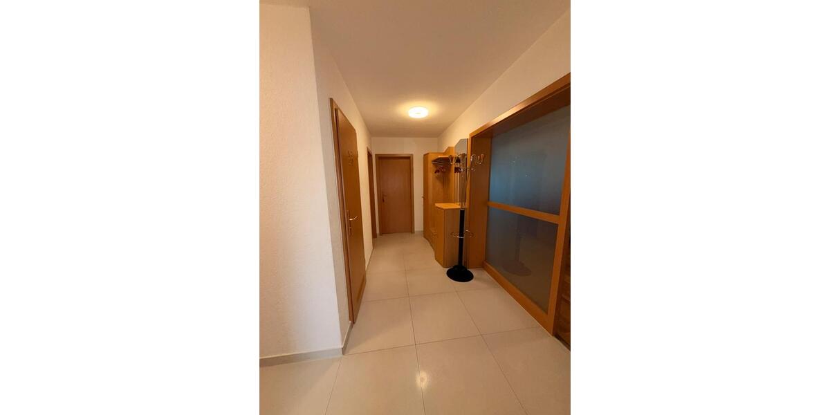 Etagenwohnung Kornwestheim - 4 Zimmer, 120 m&sup2;, 1.700&euro; | Angebot:26615319