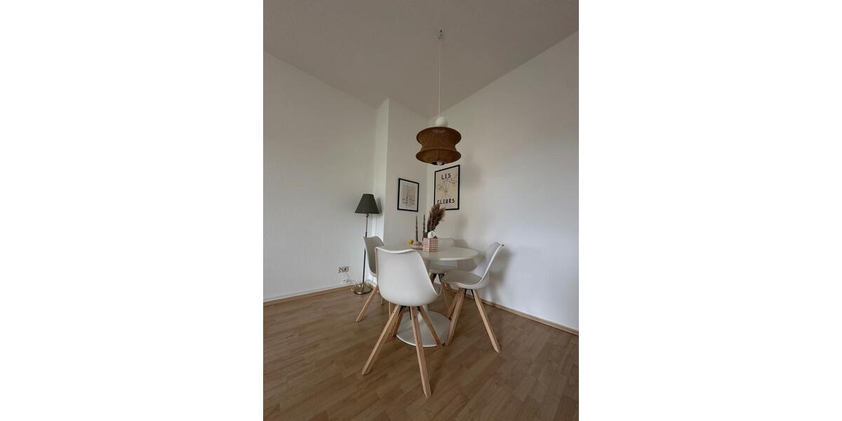 Etagenwohnung Karlsruhe Südstadt - 3 Zimmer, 80 m&sup2;, 1.210&euro; | Angebot:26634930