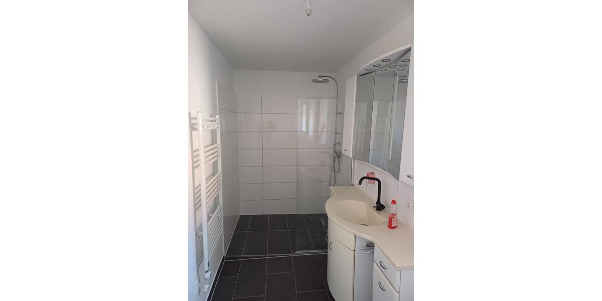 Erdgeschoßwohnung Osterholz-Scharmbeck Scharmbeck - 3.5 Zimmer, 110 m&sup2;, 1.000&euro; | Angebot:26532159