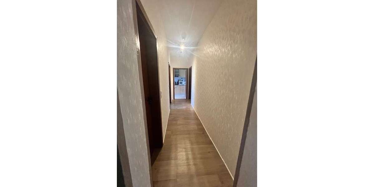 Etagenwohnung Krefeld Krefeld-Mitte - 2 Zimmer, 58 m&sup2;, 530&euro; | Angebot:26975638
